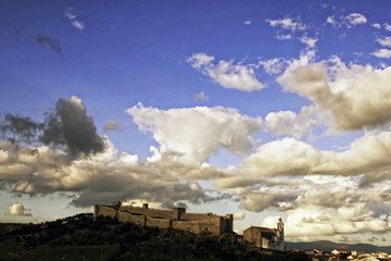 Fototapeta premium Castillo de Santa Olalla del Cala en la provincia de Huelva