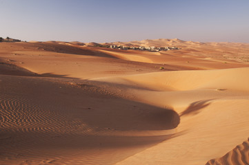 Fototapeta na wymiar Blockhouse in the desert of Abu Dhabi