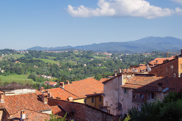 Fototapeta na wymiar Langhe Hilly Region: viewpoint of Mondovì (Cuneo). Color image