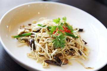 Singapore fried noodle