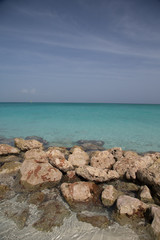 Fototapeta na wymiar paesaggi di caraibi con spiaggia paradiso mare azzurro