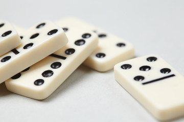 domino pieces