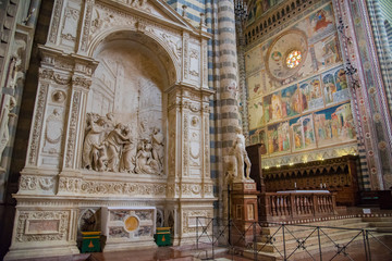 Fototapeta na wymiar オルヴィエートの大聖堂 Orvieto Duomo