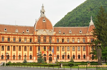 Fototapeta na wymiar Architecture of the County Hall in Brasov, Romania