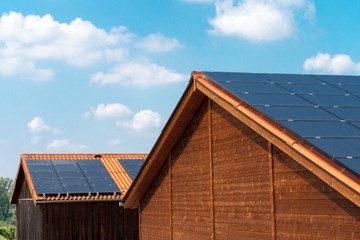 Dach mit Solarzellen