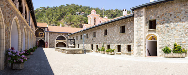 Кипр. Панорама монастыря Kikkos. © 1802185