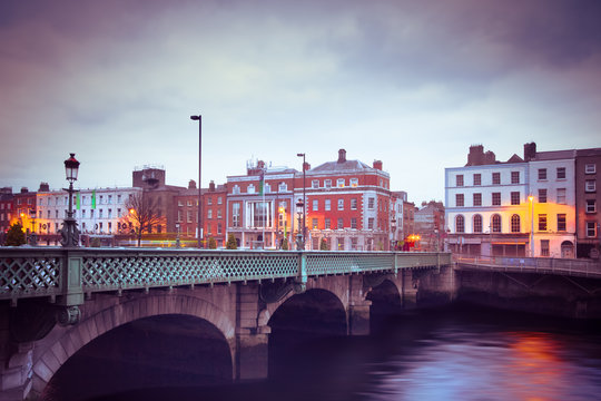 Landmark Grattan Bridge over the River Liffey in Dublin Ireland