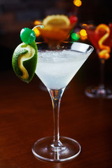 bright refreshing cocktails: lime daiquiri 