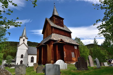 Fototapeta na wymiar Eglises de Torpo, Norvège