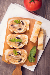 bread with mushrooms