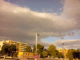 Atarcecer con nubes