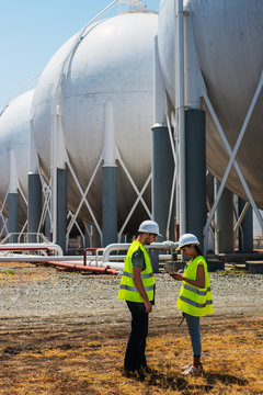 Liquefied Petroleum Gas tanks and Petrochemical Engineers