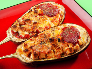 Stuffed eggplants with meat