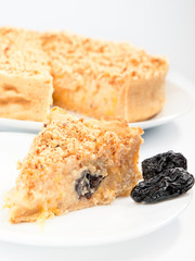 Cheesecake with dried fruits and nuts