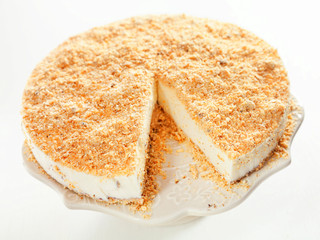 Cheesecake with nuts