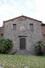 Antichi edifici a Collodi, piccolo borgo della Toscana, Italia