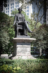 Fototapeta premium William H. Seward monument in Madison Square Park New York