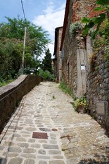 Fototapeta na wymiar Antichi edifici a Collodi, piccolo borgo della Toscana, Italia