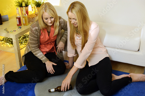 Wahrheit oder pflicht nackt photos 908