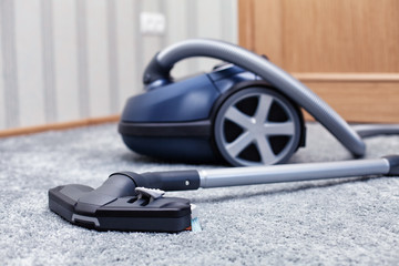 Vacuum cleaner