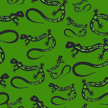 pattern outline drawing black lizard isolated on a green backgro