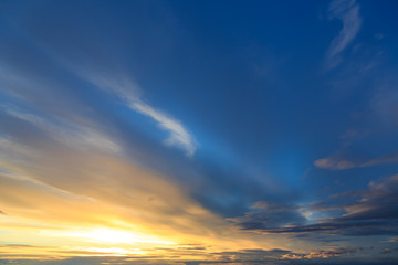Fototapeta premium Blue sky with white cloud