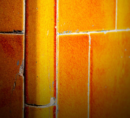 in london   the    abstract    texture of a ancien wall and ruin