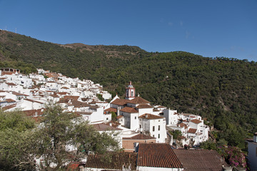 Fototapeta na wymiar municipios de Málaga, Benarrabá