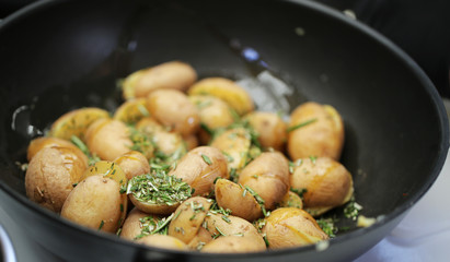 Knusprige Rosmarinkartoffeln