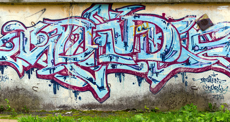 Abstrakte Graffiti an einer Wand