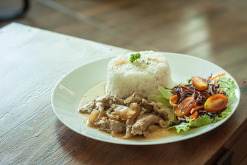 rice pour beef Curry