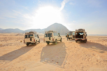 Off road safari Jeeps in the desert © VP