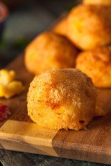 Fried Mac and Cheese Bites