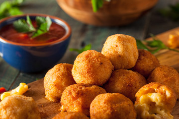 Fried Mac and Cheese Bites