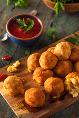 Fried Mac and Cheese Bites