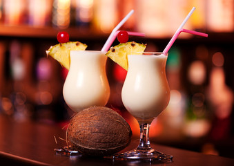 Cocktails Collection - Pina Colada