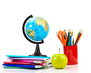 Naklejka premium Globe, notebook stack and pencils. Schoolchild and student studi