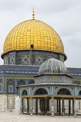 Fototapeta na wymiar Jerusalem, Tempelberg mit Felsendom.
