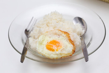 rice and fried eggs of easy breakfast cooking