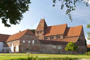 Fototapeta na wymiar Rehnaer Kloster