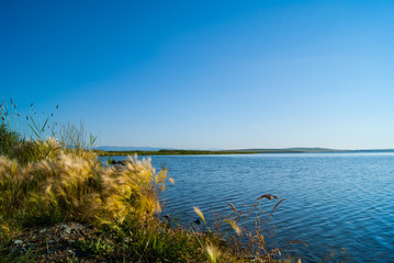 Fototapeta na wymiar Черное озеро
