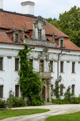 Fototapeta na wymiar The palace in Kraskow. Lower Silesia, Poland