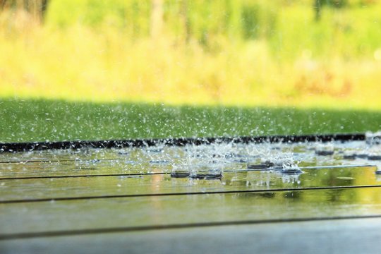 regen auf der terrasse III