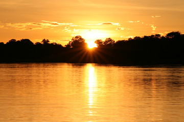 Naklejka premium Sonnenuntergang Angola