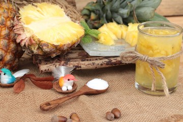 Pineapple fruit juice and fresh pineapple juicy