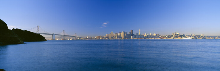 Fototapeta na wymiar Bay Bridge & San Francisco from Treasure Island, Sunrise, California
