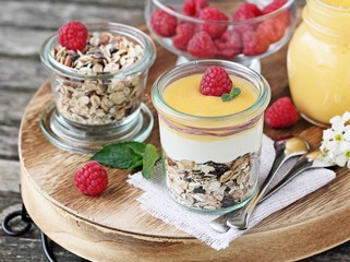 Whole grain muesli with lemon cream and yogurt 