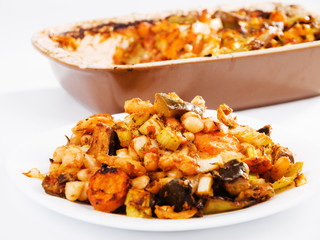 Beans with vegetables casserole
