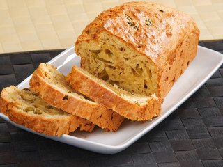 Homemade bread with vegetables