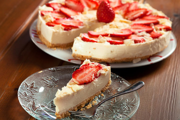 Cheesecake with strawberries